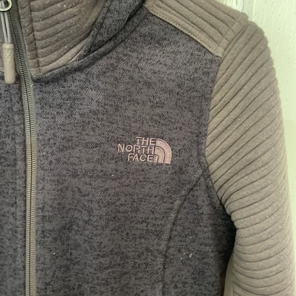 North face jacket - Picture 2 of 2